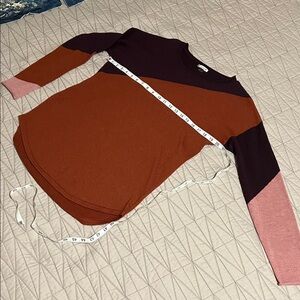 Smartwool Women's Colorblock Crew Neck Sweater size M - Rust, Burgundy, and Pink